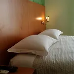 Volusia House Konukevi 3*