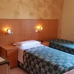 Volusia House 3* Roma