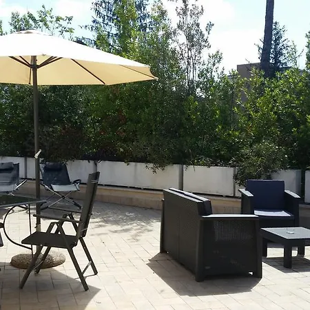 Volusia House روما